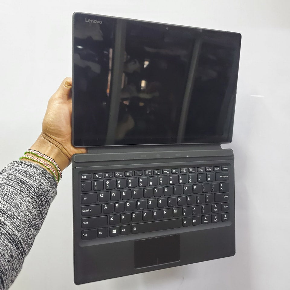 Lenovo IdeaPad Miix 510 2-in-1 Core i7™ 6e 8Go 512Go- 12.2" - Occasion
