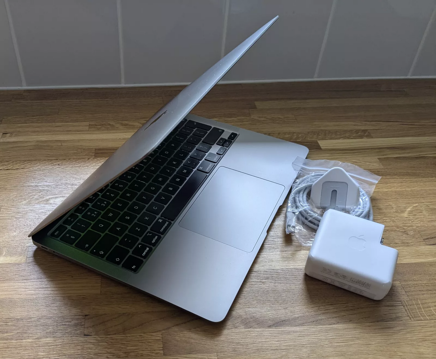 Apple MacBook Air 2020 Retina- Core i5- 16Go 512Go SSD - Occasion