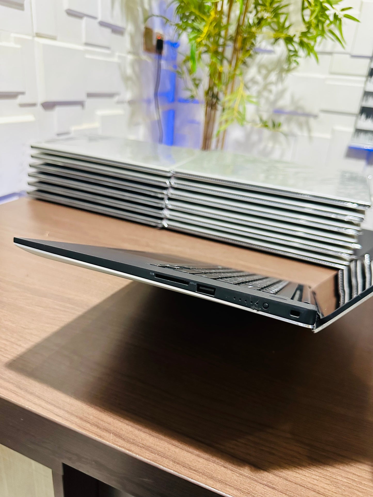 Ordinateur de Jeu Dell Precision GAMER 5530 i7™ 7e- NVIDIA 4Go- 1TERA SSD 16Go- 15.6"