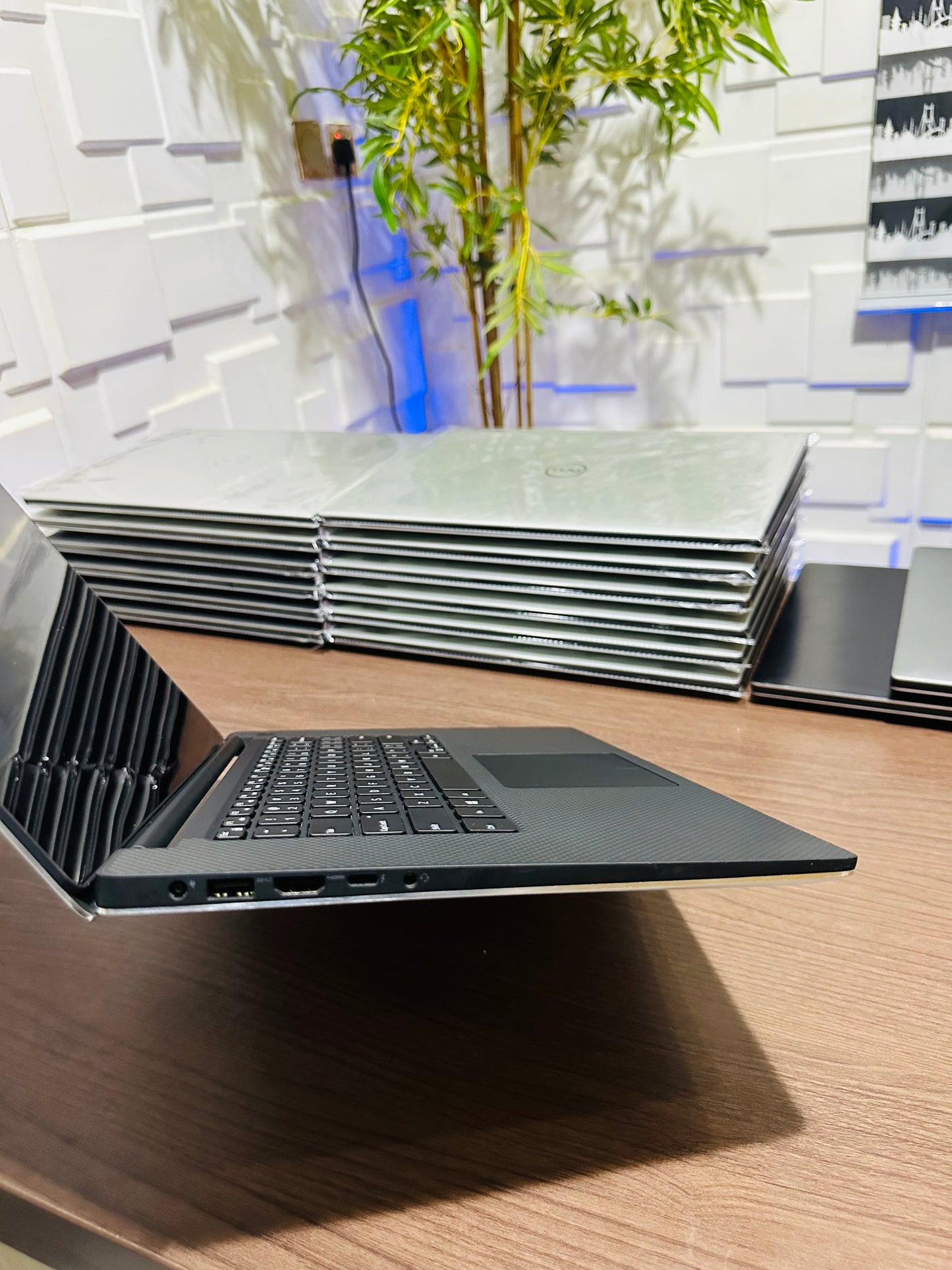 Ordinateur de Jeu Dell Precision GAMER 5530 i7™ 7e- NVIDIA 4Go- 1TERA SSD 16Go- 15.6"