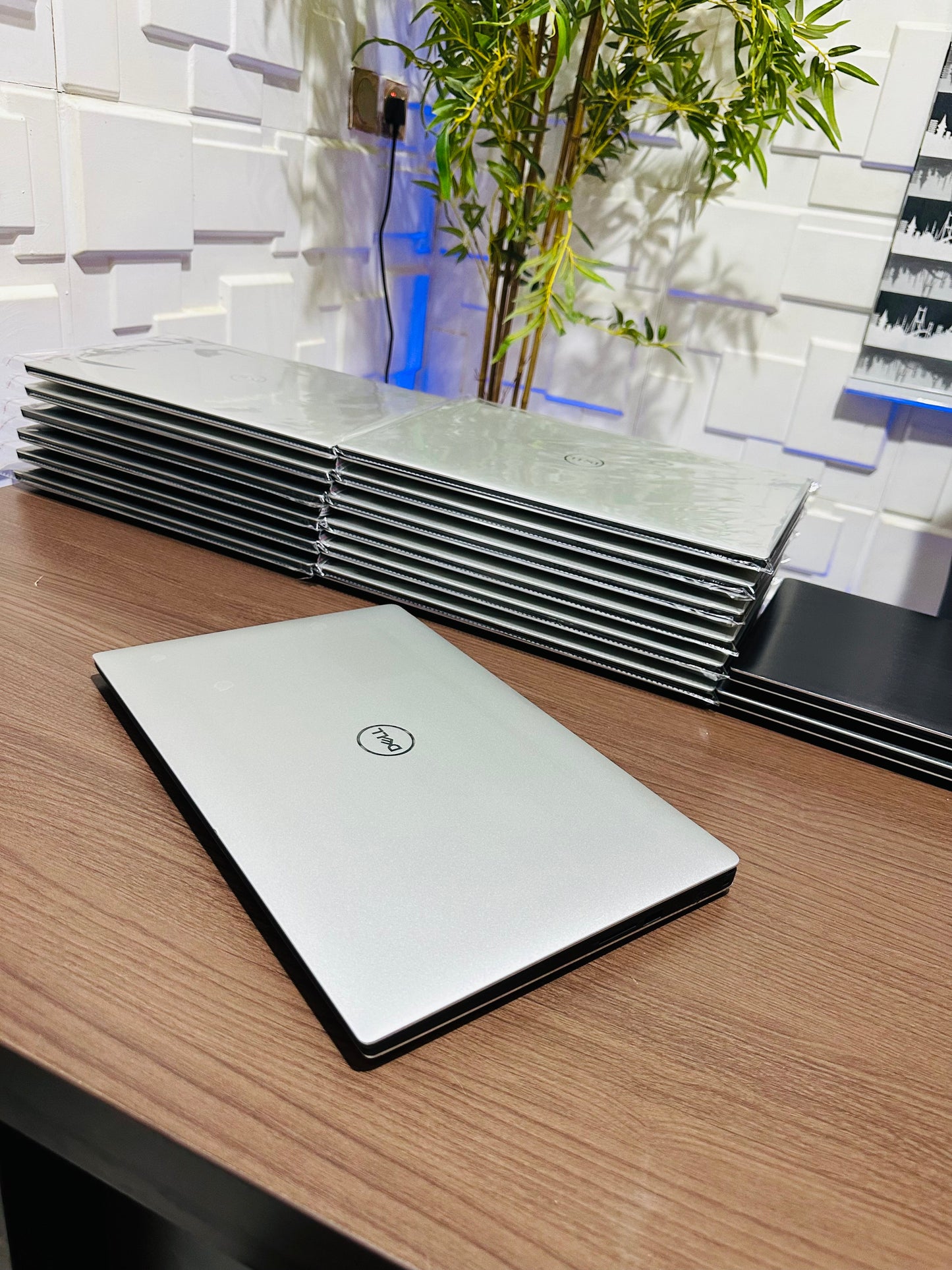Ordinateur de Jeu Dell Precision GAMER 5530 i7™ 7e- NVIDIA 4Go- 1TERA SSD 16Go- 15.6"