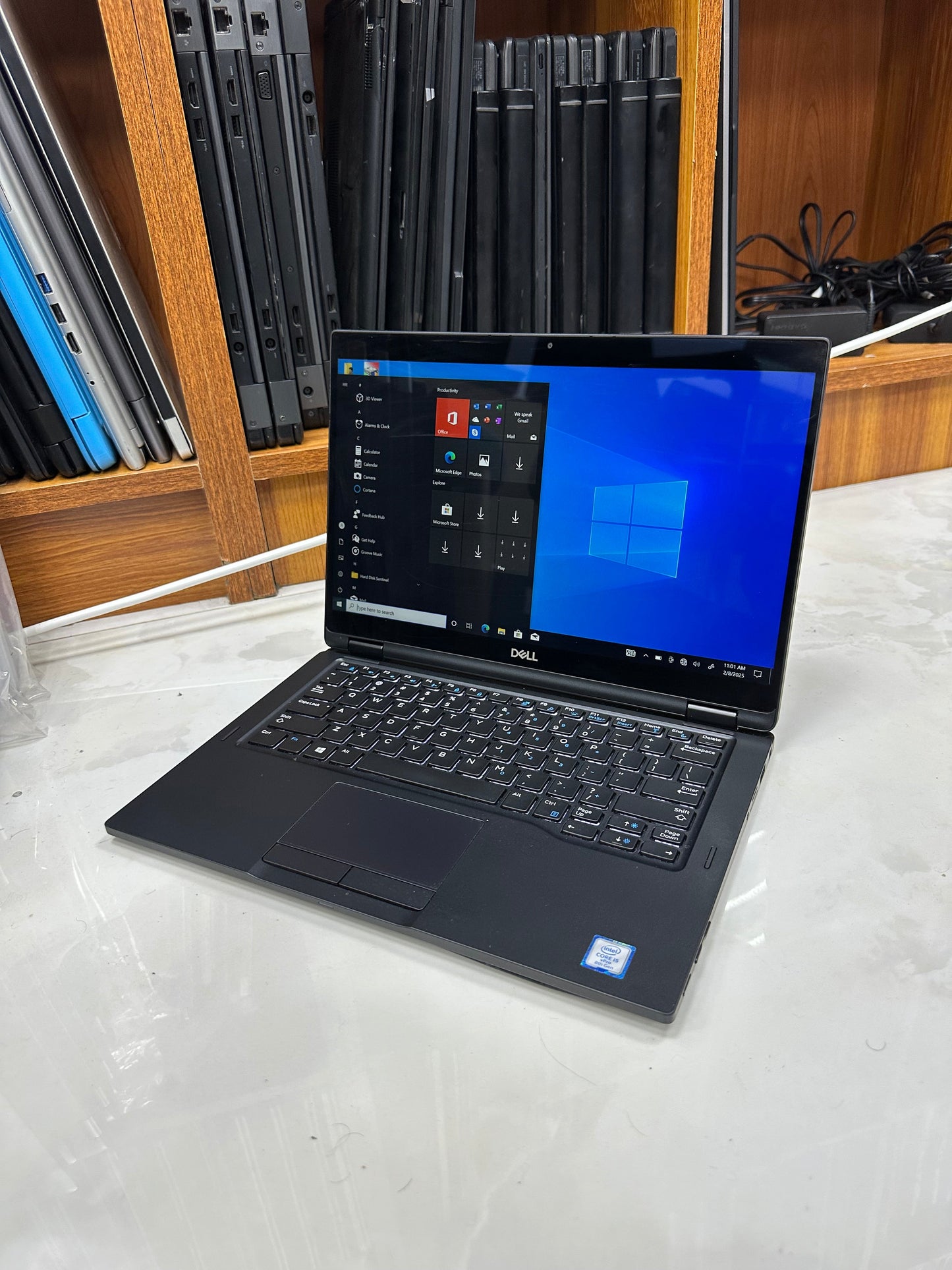 Dell Latitude 7390 2-in-1- i5™ 8e -Occasion- Tactile et Pliable- 8Go 512 SSD - 13.3"- Noir