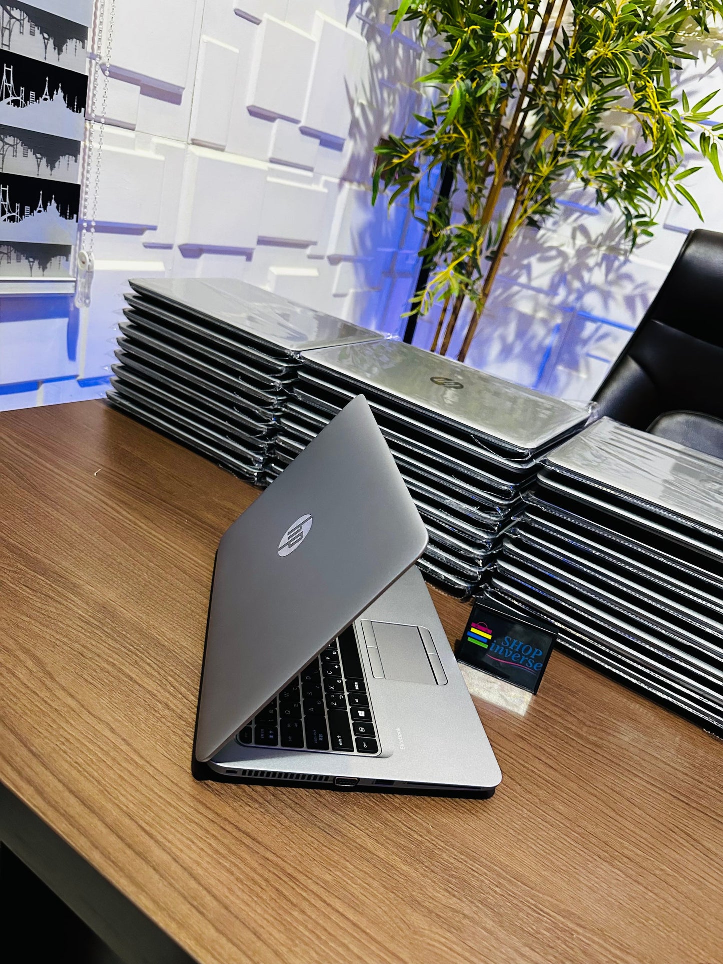 HP EliteBook 820 G3 Core i7- Occasion - 512Go 16Go- 12.5"