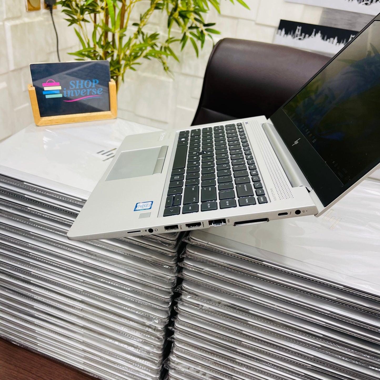HP Elitebook 840 G6 Core i7- 1 TERA SSD 16Go - Radeon 2Go GDDR5 - 14" Pouces