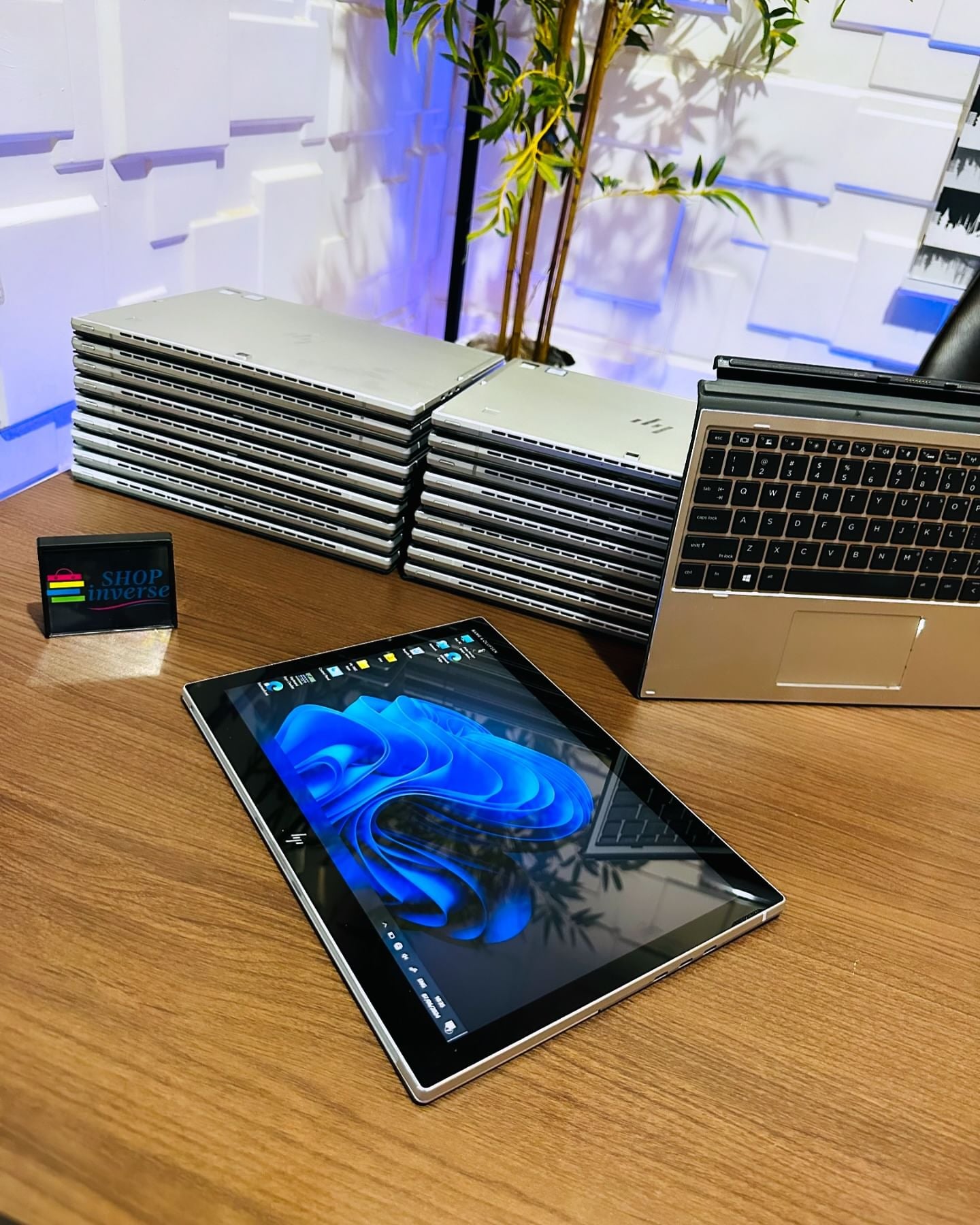 HP Elite X2 1012 G2 Core i5 7e - 512Go SSD - Occasion- Tactile et Détachable - 12.1" à Abidjan