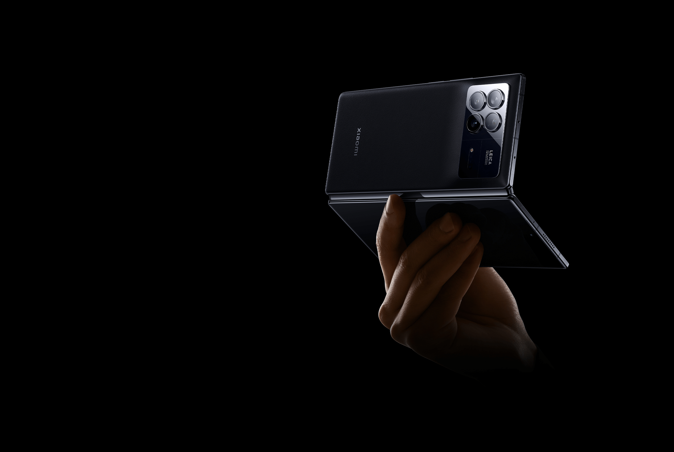 Xiaomi Mix Fold 3 Neuf – Pliable 8,03″ + 6,56″, 12 Go RAM, 256 Go SSD, Snapdragon 8 Gen 2, Luxe & Innovation