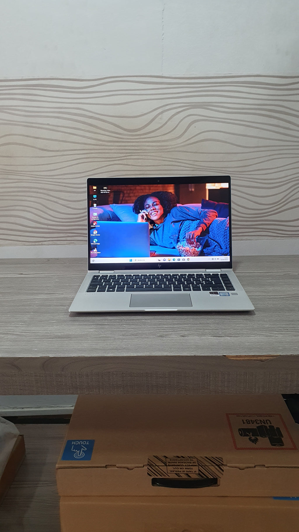 HP EliteBook X360 1040 G6 – Core i5-8G, 1 Tera SSD, 16 Go RAM, Écran Tactile QHD Pliable 360°