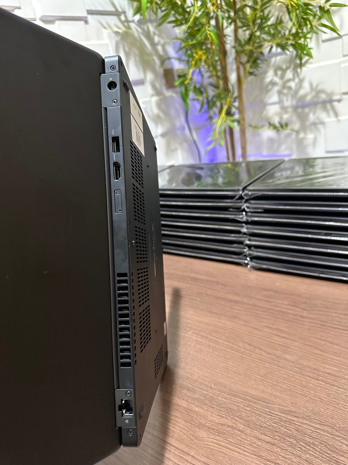 Dell Latitude 5490 Core i5 8e - 16Go 512Go SSD - Occasion à Abidjan