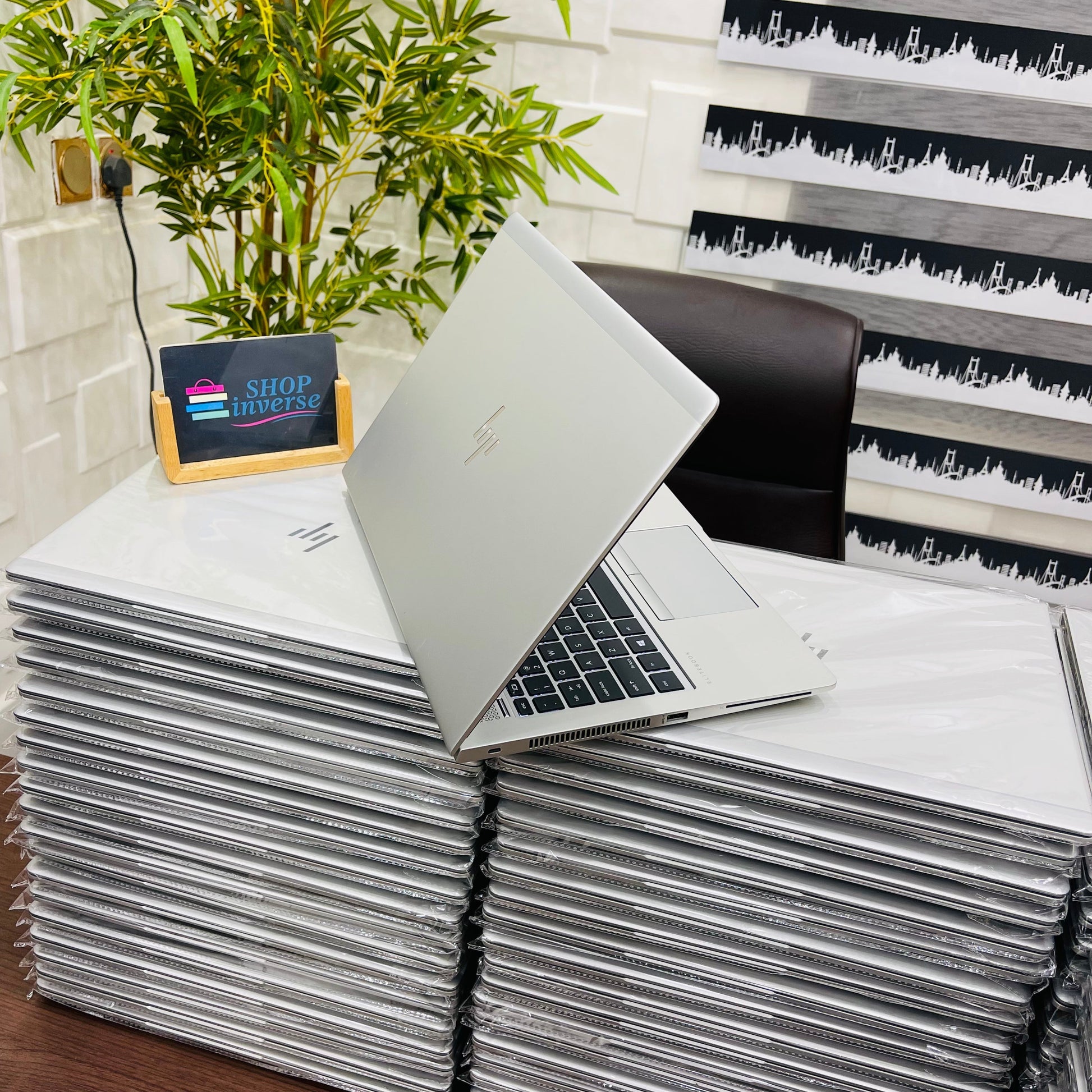 HP Elitebook 840 G5 Core i7 - 1 TERA SSD 16Go - 14" Pouces