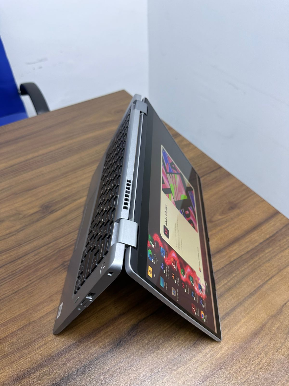 Dell Latitude 5310 2en 1 Core i7 10e - 16Go 1To SSD - Occasion Tactile et Pliable à Abidjan