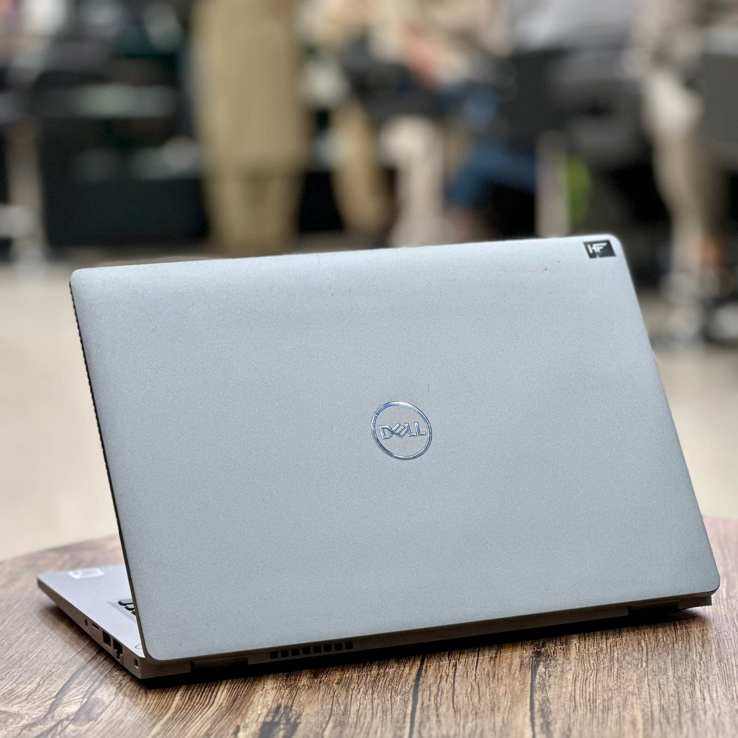 Dell Latitude 5310 2en 1 Core i7 10e - 16Go 1To SSD - Occasion Tactile et Pliable à Abidjan