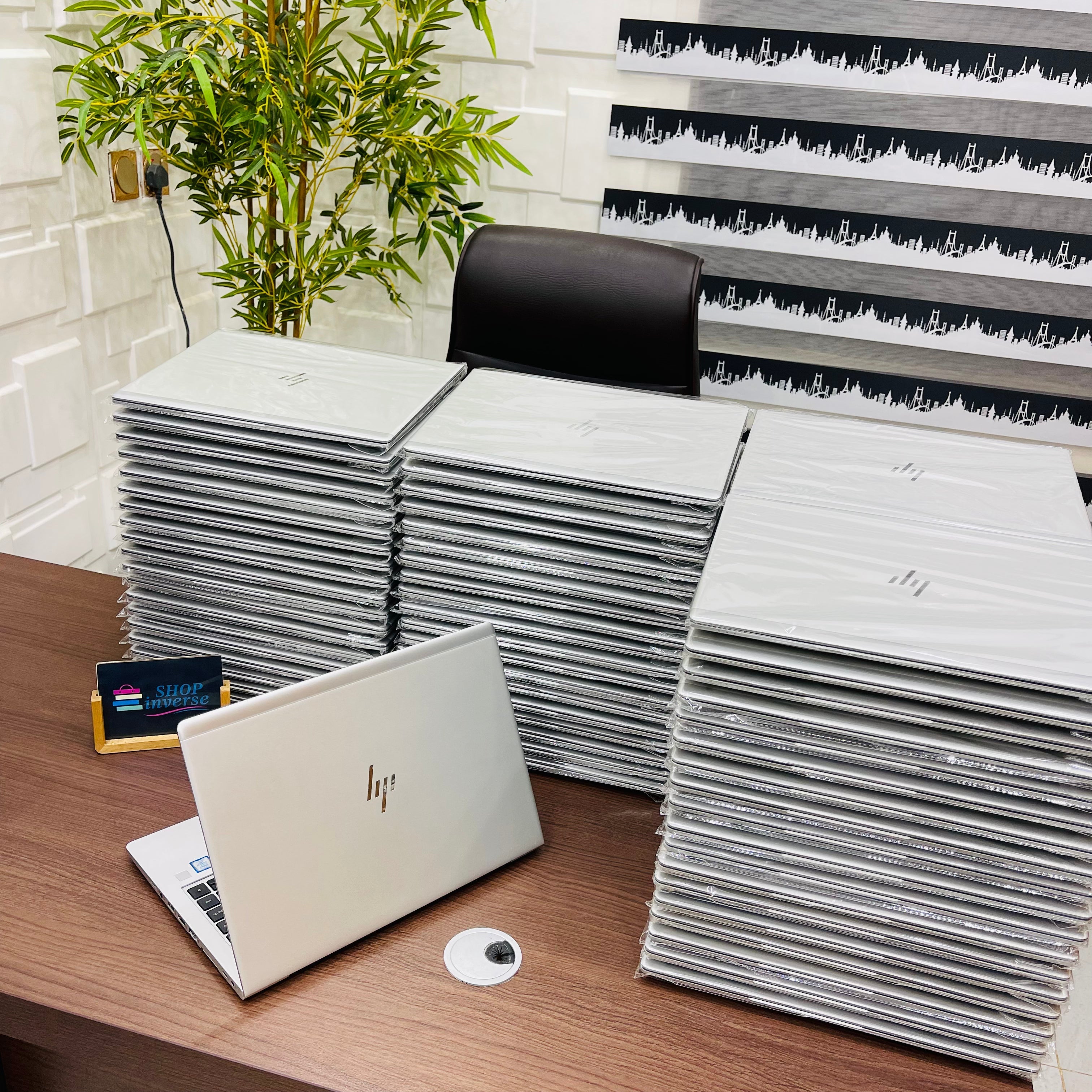 HP Elitebook 840 G6 Core i7- 1 TERA SSD 16Go - Radeon 2Go GDDR5 -  14" Pouces