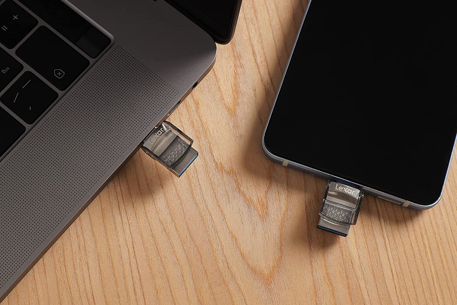 Clé USB Lexar JumpDrive D35c 128Go- Dual Drive Type-C & Type-A